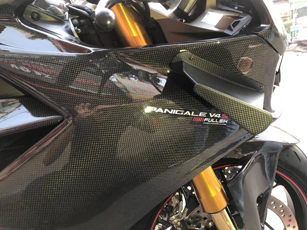 Biker Hà Nội chi hơn 400 triệu độ superbike Ducati Panigale V4 S ảnh 3